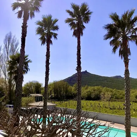 Hotel Restaurant Les Chasseurs *