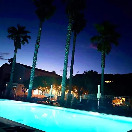 Hotel Restaurant Les Chasseurs