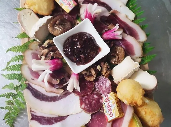 Restaurant Les Chasseurs * Marine de Pietracorbara